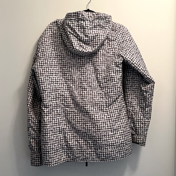 Burton-The White Collection women’s Ski/Snowboard jacket, Size M - Picture 2 of 8